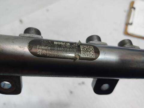 Foto 3ª: Rampa Inyectora Land Rover Discovery TDV6 HSE AUT. 245CV [306DT] (2009)