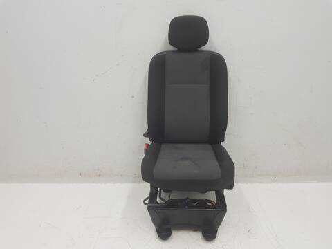 Asiento Delantero Izquierdo Renault Master L4H2 HKA 45T