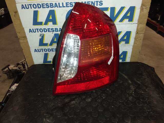 Piloto Trasero Derecho Hyundai Accent 1.6 16V