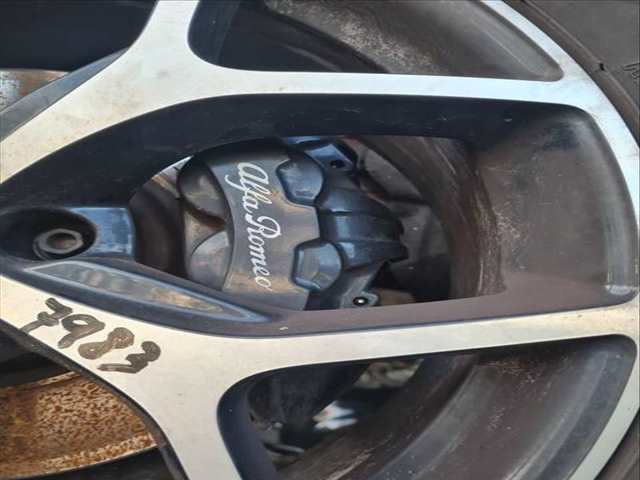 Pinza Freno Delantera Izquierdo Alfa Romeo Stelvio EXECUTIVE 4WD 209CV 154KW