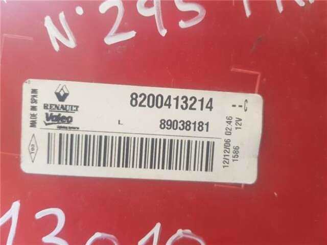 Foto 3ª: Piloto Trasero Izquierdo Renault Megane 1.4 AUTHENTIQUE [1.4 LTR. - 72 KW 16V] II BERLINA 5P (10.2002-_) [K4J D7]