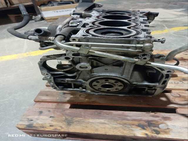 Foto 2ª: Bloque Motor Toyota Rav4 2.2 D EURO 4 [2ADFTV] (2010)