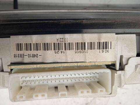 Foto 2ª: Cuadro de Instrumentos Nissan Pathfinder 2.5 DCI DIESEL CAT 174CV 128KW [YD25DDTI] (2005)