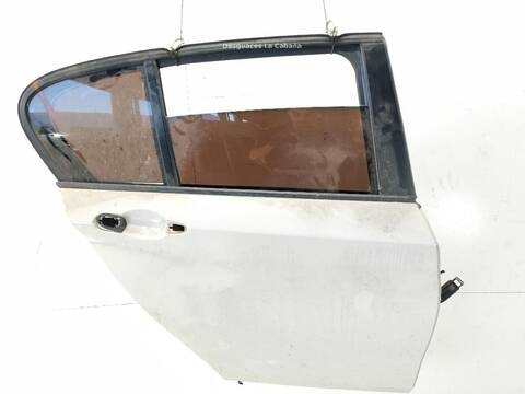 Foto 1ª: Puerta Trasera Derecha Bmw Serie 1 114 116 D [N47 D20 C] (2011)