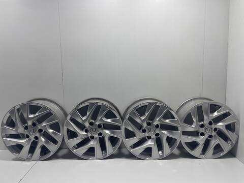 Juego LLantas Honda Crv 16A4 RE)