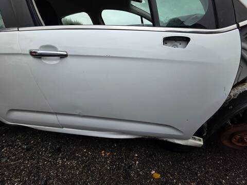 Puerta Delantera Derecha Citroen C3 1 2 LTR. - 60 KW 12V E-VTI 2013 82CV