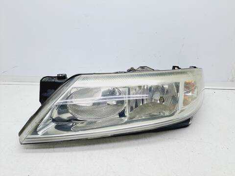 Faro Izquierdo Renault Laguna AUTHENTIQUE 107CV 79KW