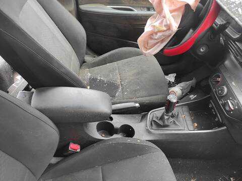Consola Central Hyundai i20 G4LF