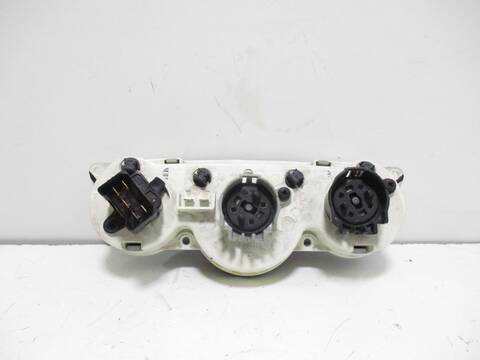 Foto 2ª: Mando Calefacción A. A. Ford Transit BHPA (2004)