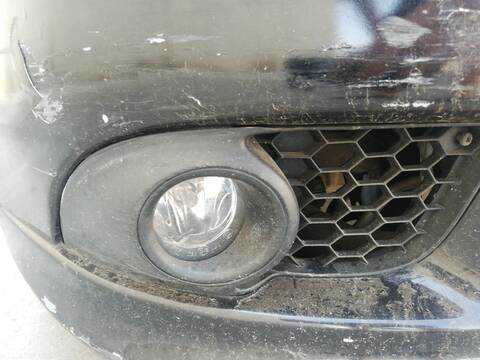 Faro Antiniebla Delantero Derecho Mitsubishi Lancer BWC BERLINA
