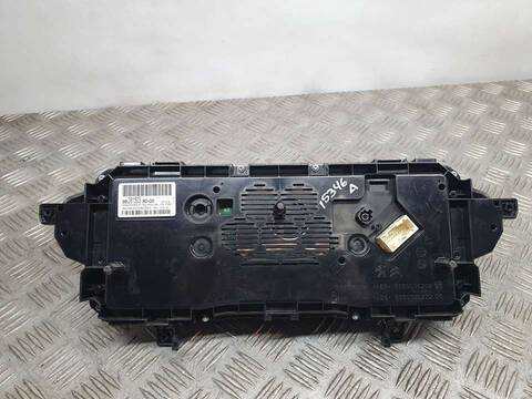 Foto 2ª: Cuadro de Instrumentos Peugeot 5008 GT 150CV 110KW [AH01] (2018)