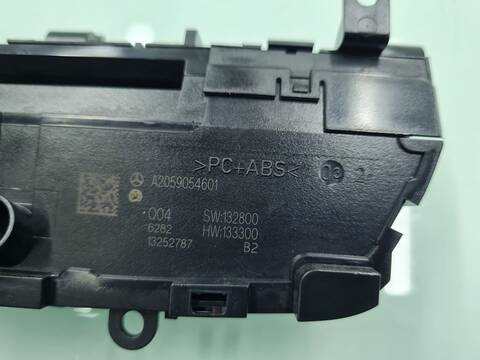 Foto 3ª: Mando Multifuncion Mercedes Clase C 160 C 220 CDI BLUETEC 205.004) 170CV 125KW [651921] (2016)