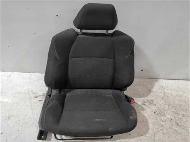Asiento Delantero Derecho Toyota Corolla 1.8 HYBRID ZWE211) 122CV