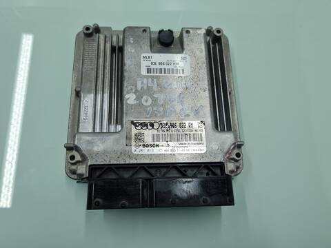 Centralita Motor ECU Audi A4 BASICO QUATTRO AVANT 170CV 125KW