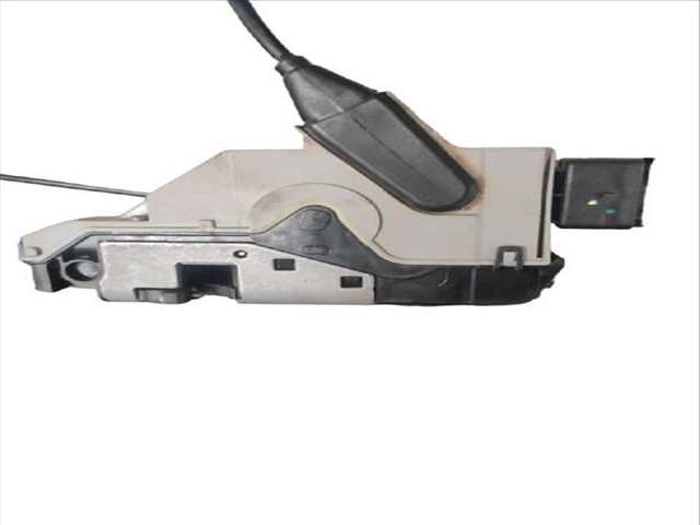 Foto 2ª: Cerradura Puerta Trasera Izquierda Peugeot 2008 1.6 HDI (2013)