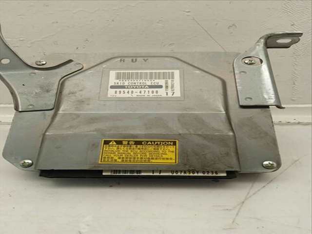 Centralita ASR Toyota Prius 1.5 CAT 78CV 57KW