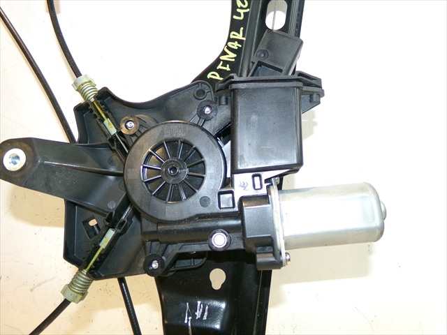 Foto 2ª: Elevalunas Eléctrico Delantero Derecho Opel Astra 1.6 CDTI MODELO K, 2016-2019 [B16DTE] (2017)