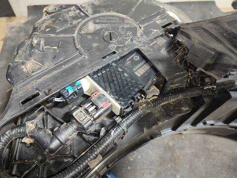 Foto 2ª: Deposito AdBlue Mercedes Citan VERSION INDEFINIDA (2014)