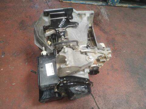 Foto 3ª: Caja Cambios Ford Fiesta XUJB (2015)