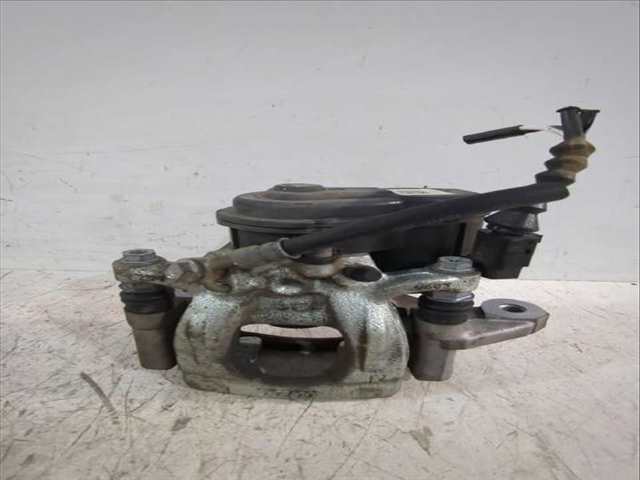 Foto 2ª: Pinza Freno Trasera Derecho Nissan Qashqai 1.3 DIG-T 140CV [HR13DDT] (2013)