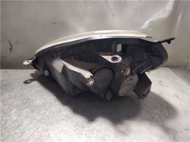 Foto 3ª: Faro Derecho Fiat Punto 1.2 8V II ACTIVE 44KW CAT [199A3000]