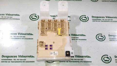 Caja Reles Fusibles Toyota Rav4 ACTIVE 124CV 91KW