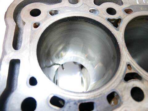 Bloque Motor Ford Transit 105 CV 77KW