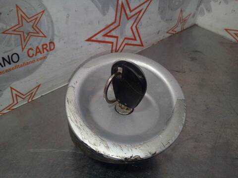 Foto 4ª: Tapa Exterior Combustible Citroen Berlingo VERSION INDEFINIDA (1996)