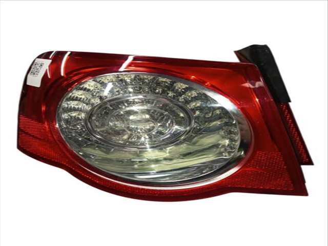 Foto 2ª: Piloto Trasero Izquierdo Volkswagen Passat 2.0 TDI 16V (2005)