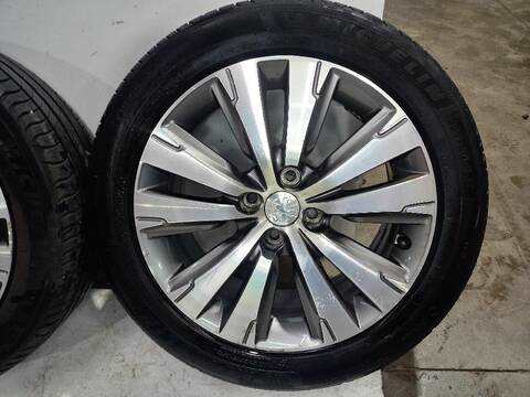 Foto 2ª: Juego LLantas Peugeot 3008 STYLE 114CV (2009)
