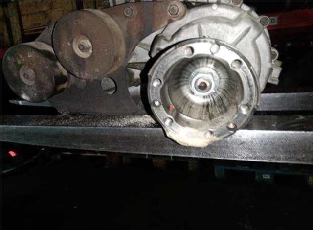 Foto 3ª: Caja Transfer Jeep Grand Cherokee 3.1 TD (140CV) [VM73B]
