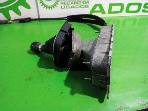 Foto 3ª: Palanca de Cambio Volkswagen Golf ADVANCE 105CV [CAYC] (2008)