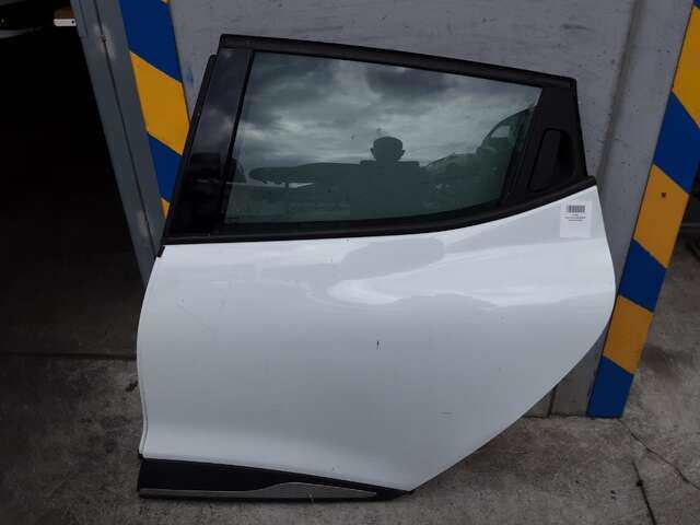 Puerta Trasera Izquierda Renault Clio 1.5 DCI90CV
