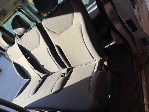 Foto 1ª: Asientos Traseros Renault Trafic VERSION INDEFINIDA (2001)