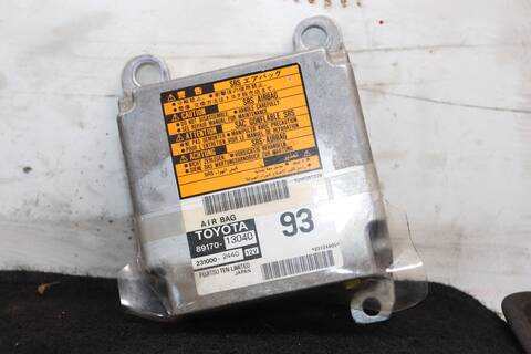 Centralita Airbag Toyota Corolla 2.0 D-4D SOL BERLINA 110CV 81KW
