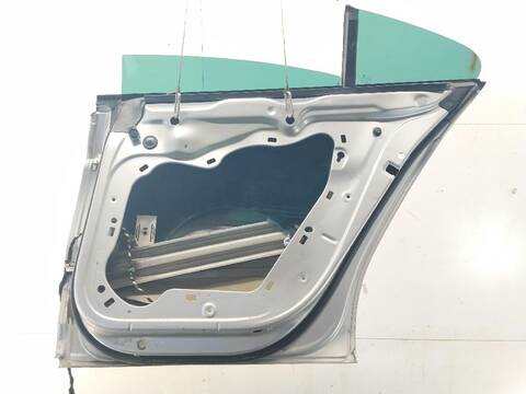 Foto 3ª: Puerta Trasera Derecha Volkswagen CC 2.0 TDI 140CV [CFFB] (2011)