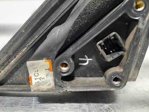 Foto 3ª: Retrovisor Derecho Hyundai Accent GL 4P 102CV 75KW [G4EC] (2002)