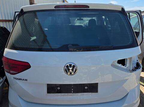 Portón Volkswagen Touran EDITION BMT 116CV 85KW