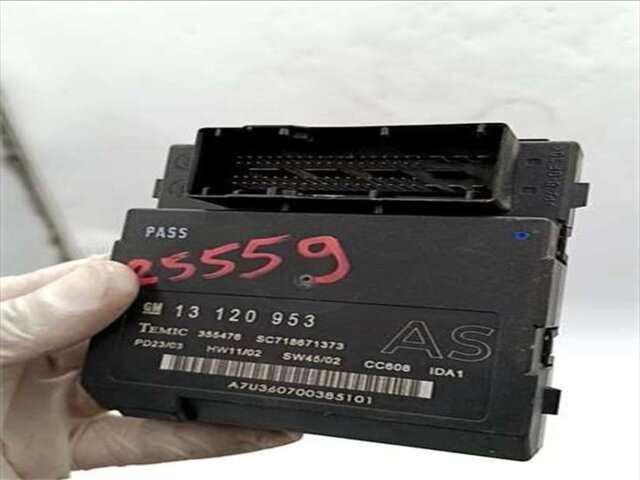Foto 3ª: Centralita Motor ECU Opel Vectra 2.0 COMFORT [2.0 LTR. - 74 KW DTI] [Y 20 DTH / LP4 / LD1]