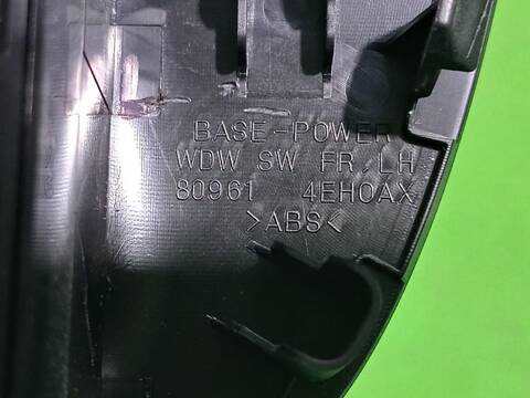 Foto 2ª: Botonera Elevalunas Nissan Qashqai ACENTA 116CV [HRA2DDT] (2013)