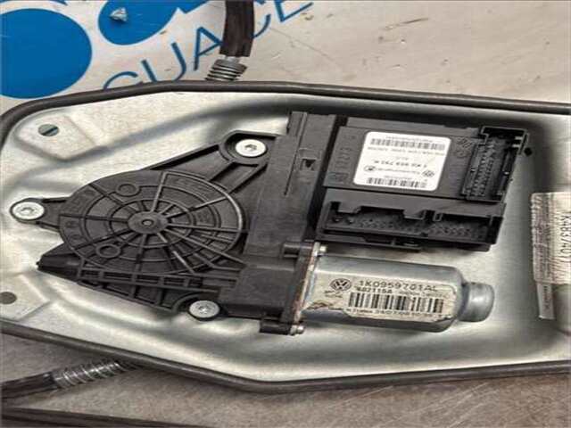 Foto 2ª: Elevalunas Eléctrico Delantero Izquierdo Volkswagen Golf 2.0 TDI 16V [BKD]