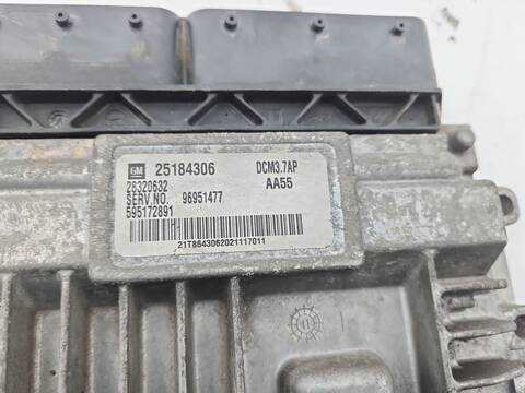 Foto 2ª: Centralita Motor ECU Chevrolet Captiva 2.2 VCDI LT 184CV 135KW [Z22D] (2011)