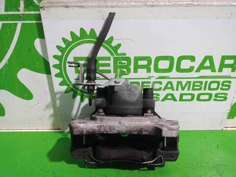 Foto 3ª: Pinza Freno Delantera Derecho Audi A4 2.5 TDI 120KW) BERLINA 163CV (2004)