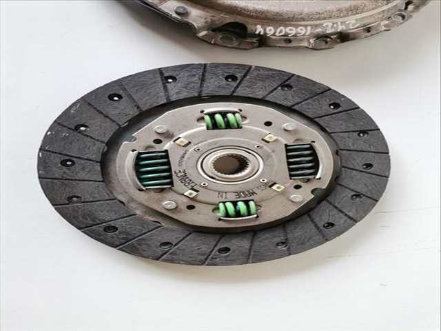 Foto 3ª: kit Embrague Renault Scenic 1.9 DCI 102CV (1997)