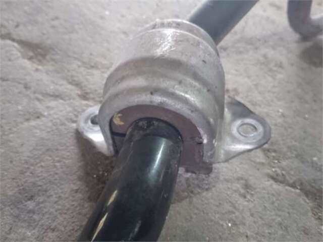 Foto 3ª: Barra Estabilizadora Trasera Bmw Serie 1 114 2.0 120D [2.0 LTR. - 130 KW TURBODIESEL CAT] [N47 D20 C]