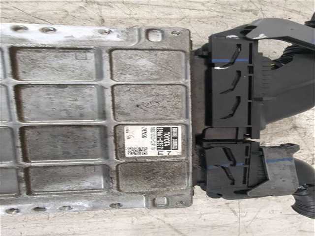 Foto 2ª: Centralita Motor ECU Toyota Auris 1.6 ZRE151_) 124CV 91KW [1ZR-FE] (2007)
