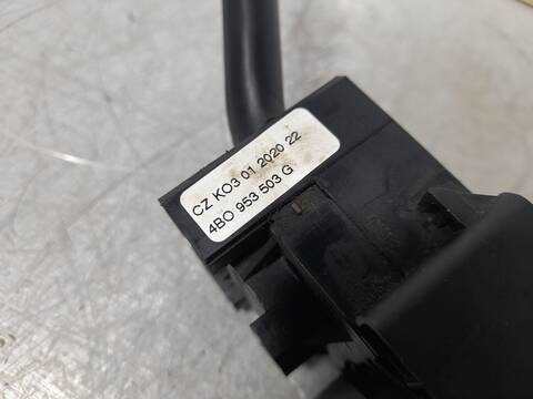 Foto 3ª: Mando Multifuncion Volkswagen Passat COMFORTLINE BERLINA 115CV 85KW [ATJ] (2000)