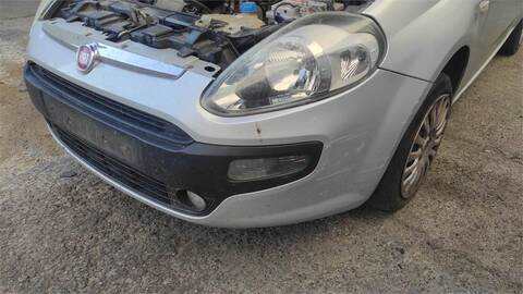 Foto 3ª: Paragolpes Delantero Fiat Punto 1.4 G 77CV 57KW EVO PUNTO 199) 199A2000 (2010)