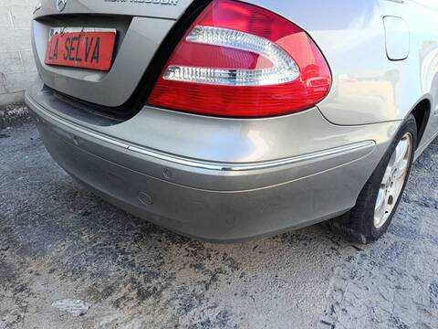 Foto 3ª: Paragolpes Trasero Mercedes Clase CLK 200 1.8 G 163CV 120KW BM 209) 209.475) CABRIO 271940 (2003)