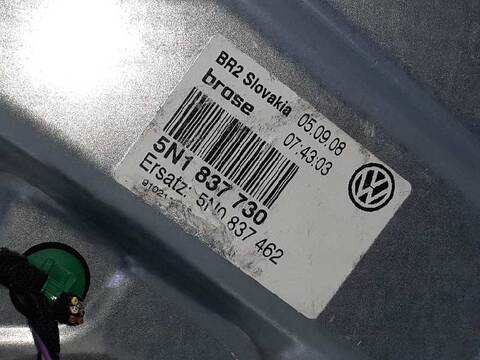 Foto 3ª: Elevalunas Eléctrico Delantero Derecho Volkswagen Tiguan MOTION 140CV 103KW [CBAB] (2008)